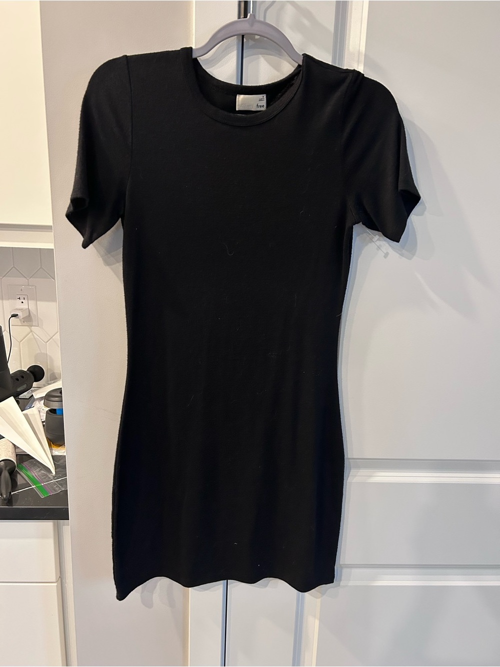 Wilfred Aritzia Black Short Sleeve Knit Dress Minimalist Everyday Casual Chic